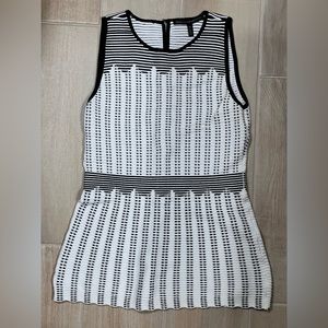 White House Black Market Sleeveless Graphic Dot Sweater